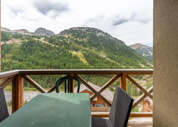 Joli T2, Centre, Parking Prive, Wifi, Local A Ski
