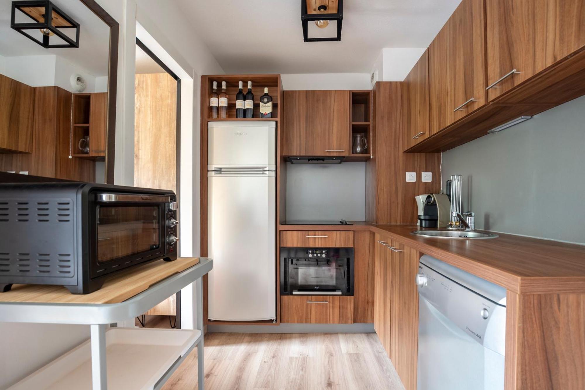 Joli T2, Centre, Parking Prive, Wifi, Local A * Isola 2000